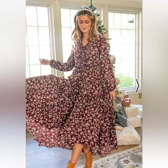 Ivy City Co Dresses & Skirts - New Ivy City Co Lisbeth Floral Midi Dress Size XXL NWT Hi Lo Dark Moody Tiered